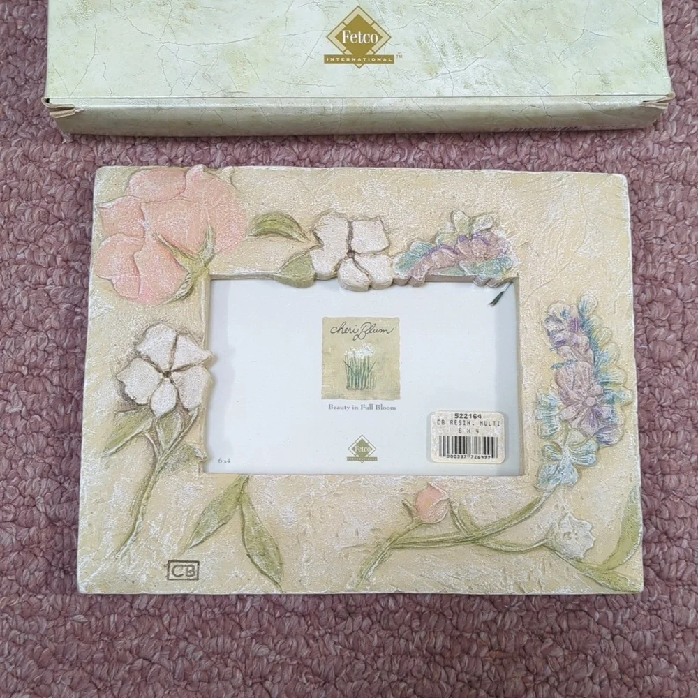 NIB 6x4 Photo Frame